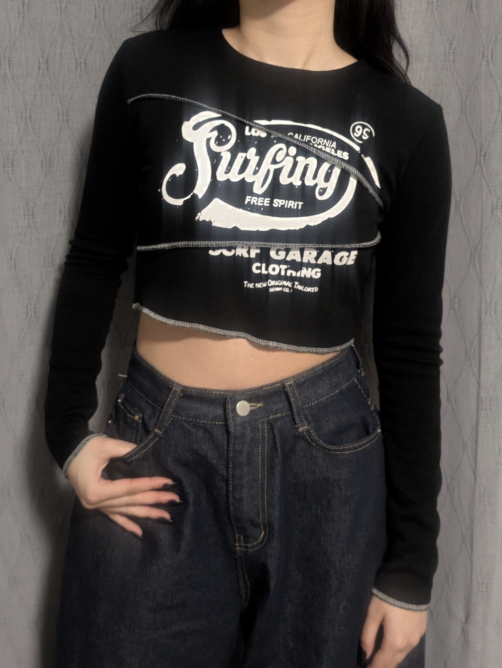 Black Long Sleeved Crop Top